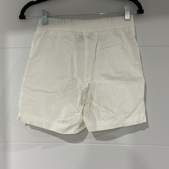 LUCKY BRAND white linen blend shorts - Picture 2 of 4